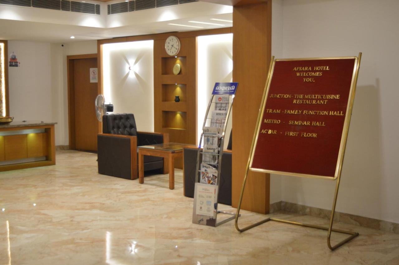 Hotel Apsara Shoranur Exteriér fotografie