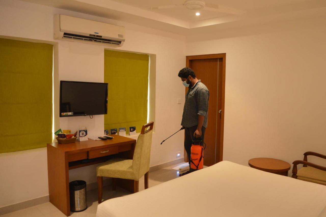 Hotel Apsara Shoranur Exteriér fotografie
